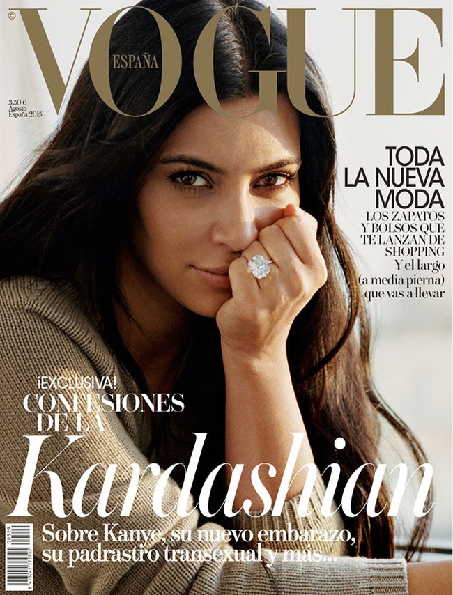 Ketika melamar Kim Kardashian, Kanye West menghadiahi calon istrinya dengan cincin berlian besar rancangan Lorraine Schwarts. Cincin 15 karat ini diperkirakan mencapai harga US$ 3 juta atau setara Rp 45 miliar. Foto: Vogue