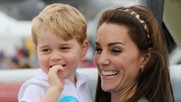 Kakak dari Putri Charlotte itu terlihat happy. Chris Jackson/Getty Images/detikFoto.