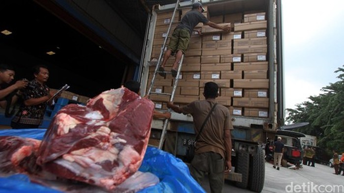 Bulog: Daging Kerbau India Hanya untuk Jakarta dan Sekitarnya