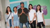 Tora dan empat putri kesayangannya. Pool/Gus Mun/detikFoto.