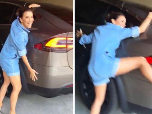 5 Seleb Hollywood Pengguna Mobil Hijau Selain Prius