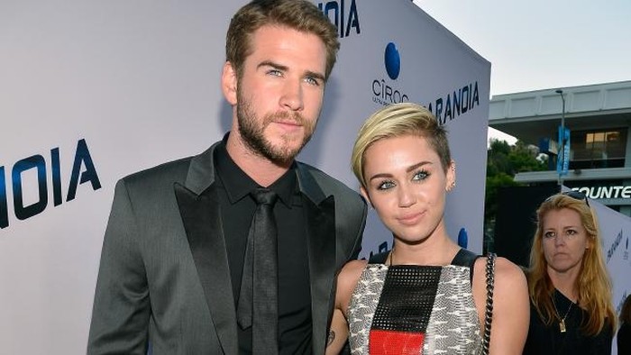 Miley Cyrus Gelar Pesta untuk Ultah ke-27 Liam Hemsworth