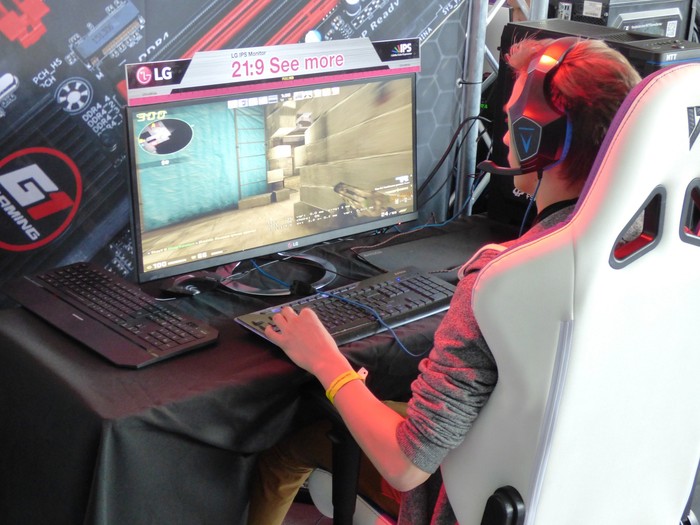 Ilustrasi Gamer