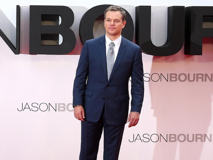LONDON, ENGLAND - JULY 11:  Matt Damon and Alicia Vikander attend the Jason Bourne European premiere at the Odeon Leicester Square on July 11, 2016 in London, England.  (Photo by Chris Jackson/Getty Images)