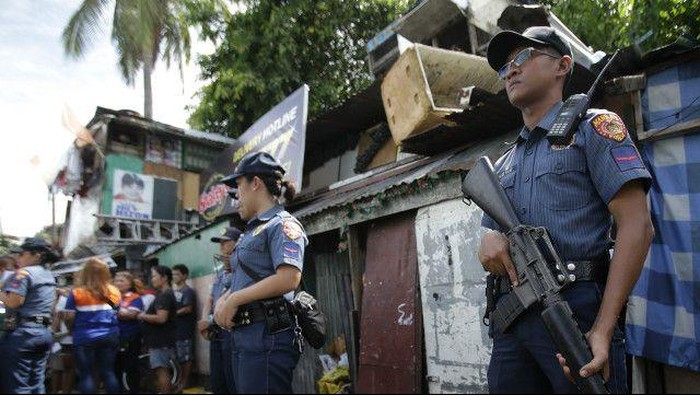 Filipina bunuh puluhan terduga pengedar narkoba