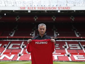 Mourinho Kembalikan Mentalitas Setan Merah