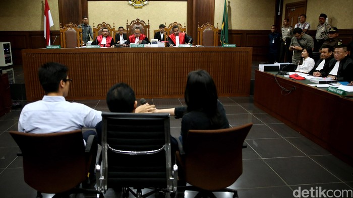 Sidang Jessica Memanas, Hakim Sempat Tegur Pengacara