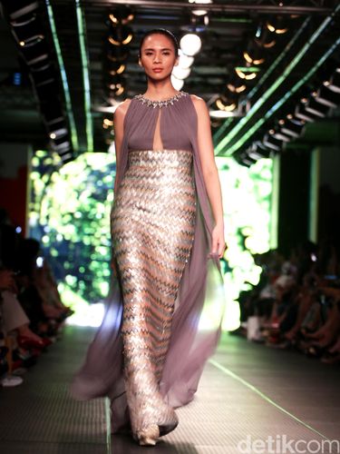 35 Desainer & Label Ramaikan Plaza Indonesia Fashion Week ke-10