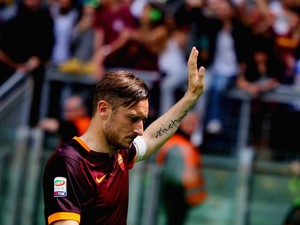 Totti Ingin Akhiri Karier dengan Trofi
