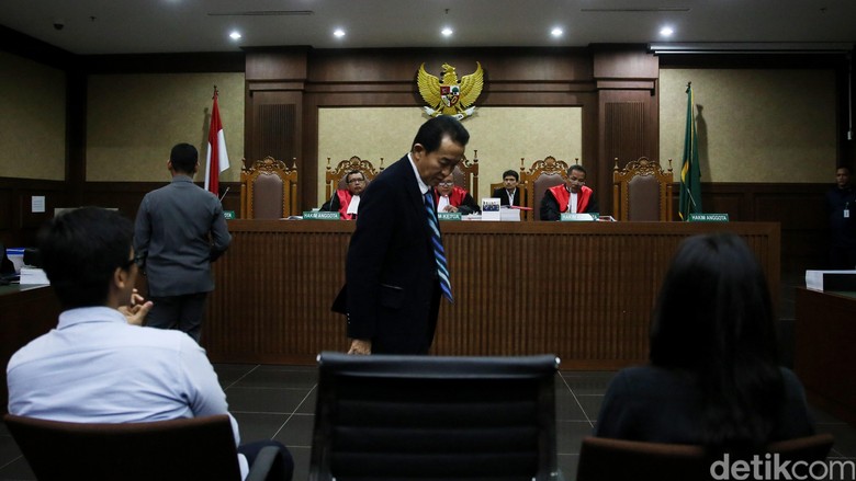 Detiknews Kematian Mirna | cerita darmawan saat kasak kusuk menelusuri kematian mirna Detiknews Kematian Mirna | cerita darmawan saat kasak kusuk menelusuri kematian mirna