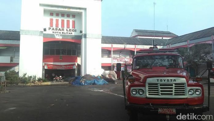 900 Kios Ludes, Pasar Legi Blitar Ditutup Total Pasca Kebakaran