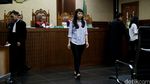 Hani Bersaksi Soal Detik-detik Kematian Mirna