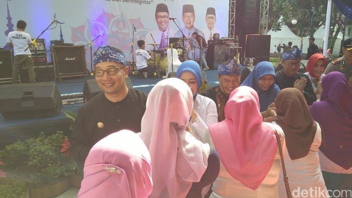 Halal Bihalal Pemkot Bandung, Ada Band Gigi dan Ridwan Kamil KW