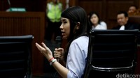 Hani bersaksi untuk terdakwa Jessica Kumala Wongso yang saat peristiwa juga ada di lokasi kejadian.