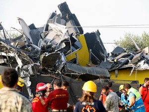 Tangis Keluarga Korban Tabrakan Maut di Italia Pecah Saat Identifikasi Jenazah