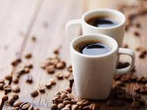 Hindari Minum Kopi Setelah Nonton Konser Musik Rock, Ini Alasannya