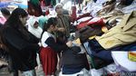 Berburu Seragam Sekolah
