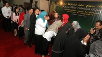 Kegiatan tersebut merupakan silaturahmi dalam rangka Hari Raya Idul Fitri 1437 H di Keluarga Besar Mahkamah Konstitusi.