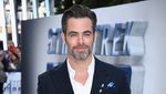 Para Pria Tampan dan Gagah di Star Trek Beyond