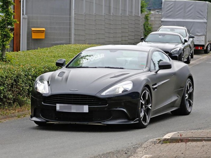 Aston Martin Siapkan Vanquish S Model Tahun 2018?