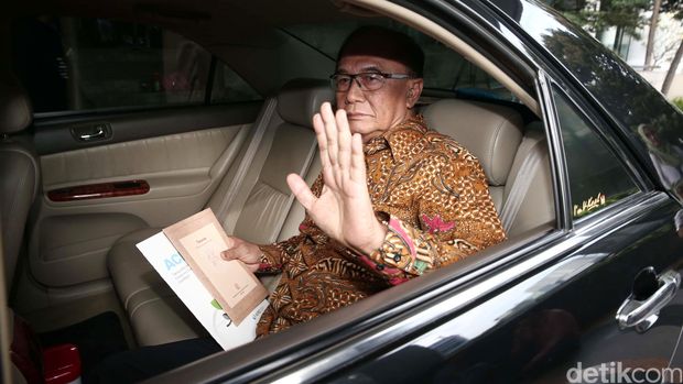 Sidarto Danusubroto / 