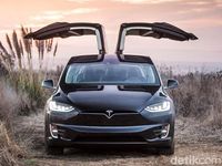 SUV Listrik Tesla Model X Siap Meluncur di Indonesia
