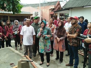 Imbauan Orangtua Antar Anak ke Sekolah Hari Pertama, Risma: Hanya Sampai Gerbang
