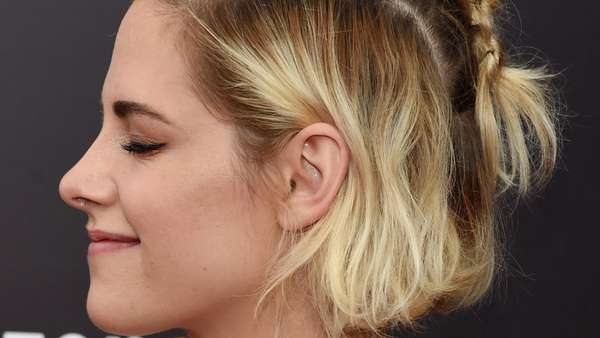 Penampilan Kristen Stewart ini Yay or Nay? Penampilan Kristen Stewart ini Yay or Nay?