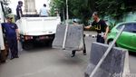 Jalan Lapangan Tembak Dipasangi Pembatas