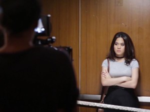 Mengintip Penggarapan Video Klip Lagu Terbaru Sheryl Sheinafia