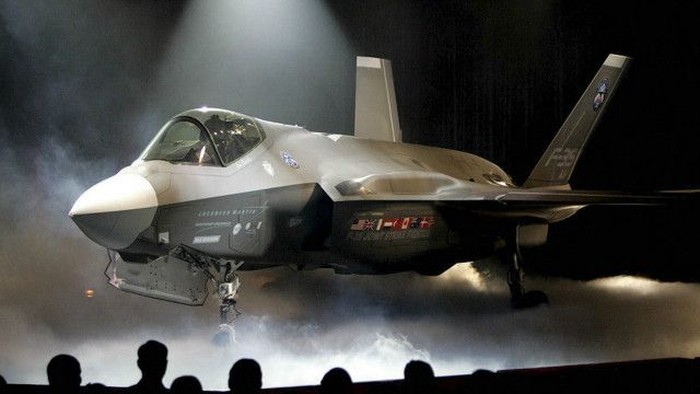 Retas Data Militer AS, Pebisnis China Dihukum 4 Tahun Bui