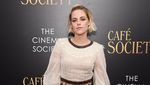 Hot Photo Highlight: Kristen Stewart hingga Syukuran Film Kartini