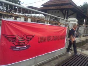 Pantau Ronda di Kantor Disnak Jabar, Aher: Jangan Ganggu Harta Negara