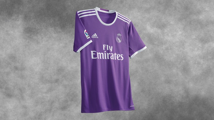 Seragam tandang Real Madrid 2016/2017