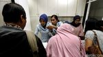 Orang Tua Serbu RS Harapan Bunda Terkait Vaksin Palsu