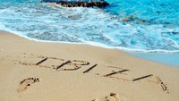 Di kalangan pesepak bola dan atlet dunia, nama Ibiza di Spanyol kerap dijadikan destinasi liburan (Thinkstock)