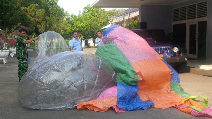 3 Balon Udara Jatuh di Yogyakarta, Begini Penampakannya