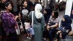 Ortu Korban Vaksin Palsu Protes ke RS Harapan Bunda