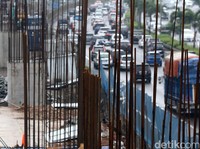 Urus Izin Di RI Masih Ribet, Peringkat Kemudahan Berusaha Mandek