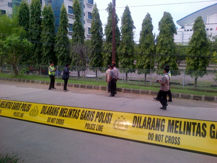 Benda Mencurigakan Ditemukan di Depan Gereja di Semarang