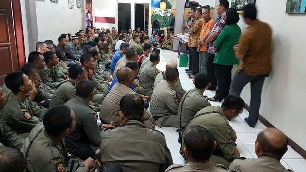 Nekat Mengemis di Kota Surabaya? Tim Kaypang Siap Menyergap