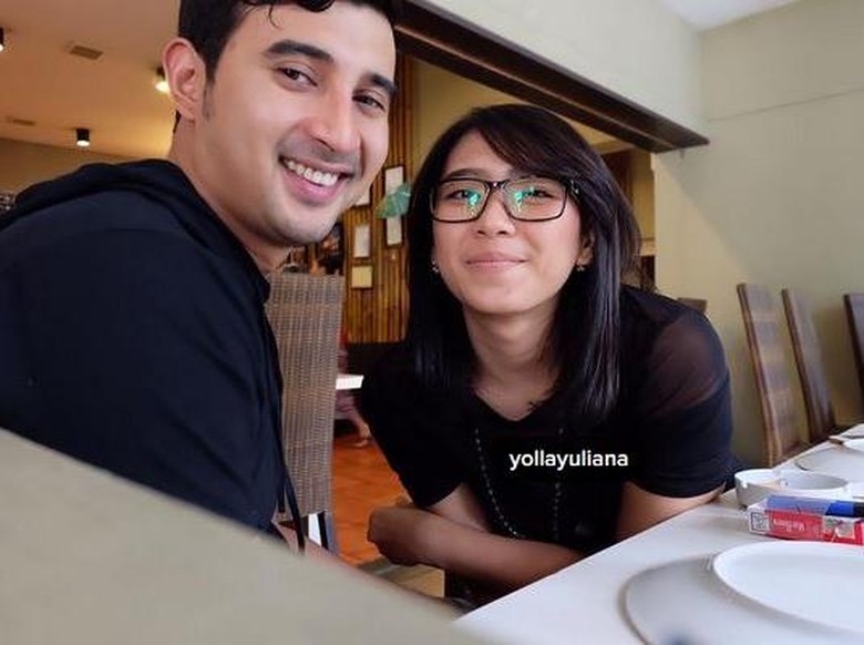 Tak Jomblo Lagi, Kini Ali Syakieb Pacari Atlet Voli Tak Jomblo Lagi, Kini Ali Syakieb Pacari Atlet Voli
