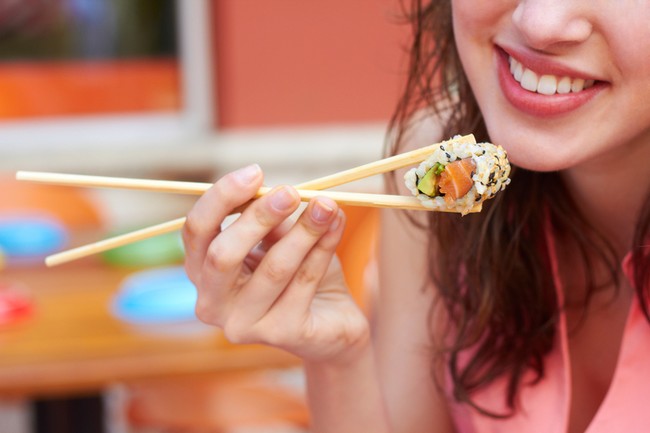 Pencinta Sushi, Ini Fakta dari 10 Mitos Sushi yang Masih Dipercaya (2)