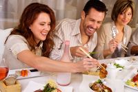Mau Makan Enak Tanpa Gemuk ? Siasati dengan 5 Cara Ini