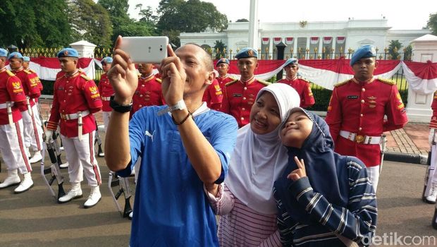 Momen sertijab Paspampres dibuat tak berjarak dengan masyarakat