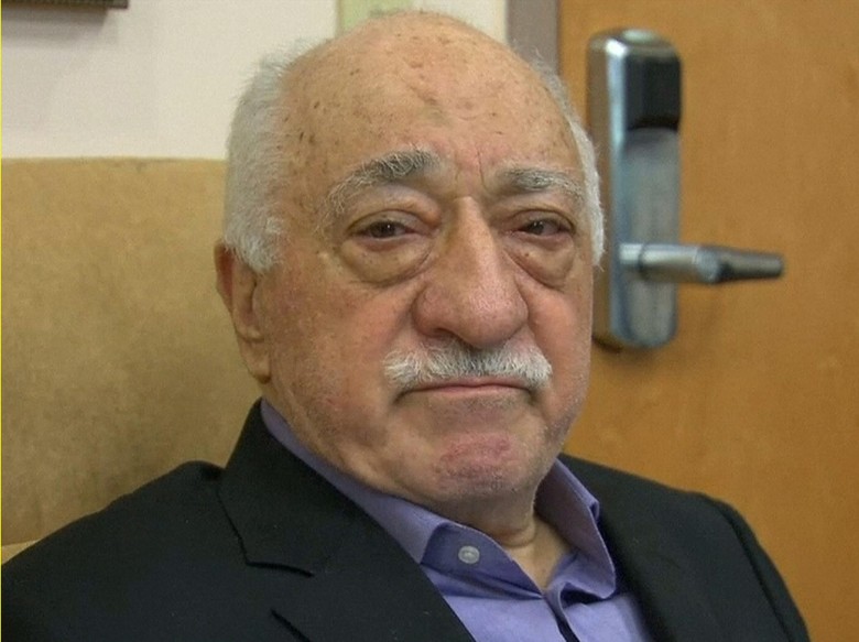 Trump Tegaskan Tak Pertimbangkan Ekstradisi Gulen ke Turki Trump Tegaskan Tak Pertimbangkan Ekstradisi Gulen ke Turki