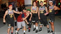 Inilah para pemain tim basket Selebriti. Pool/Gus Mun/detikFoto.
