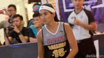 Melihat Keseruan Anindya Kusuma Putri dan Maria Selena Tanding Basket