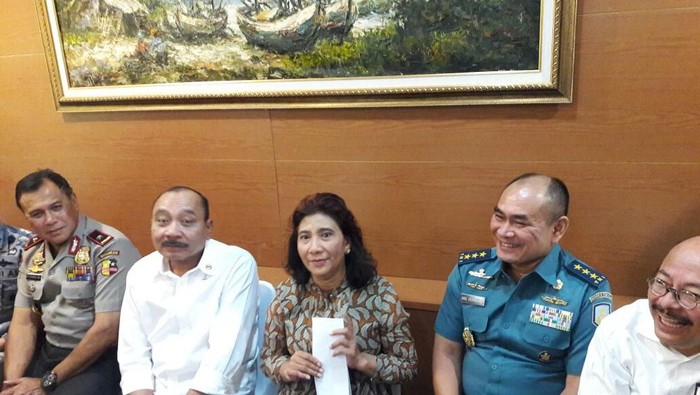 Ke Natuna, Susi Siapkan Rumah Nelayan Hingga Fasilitas Detensi Kapal Ilegal