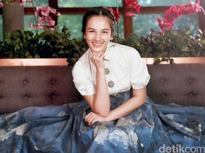 Suka Alam, Chelsea Islan Sejak Kecil Melukis Hingga Piara Anak Bebek